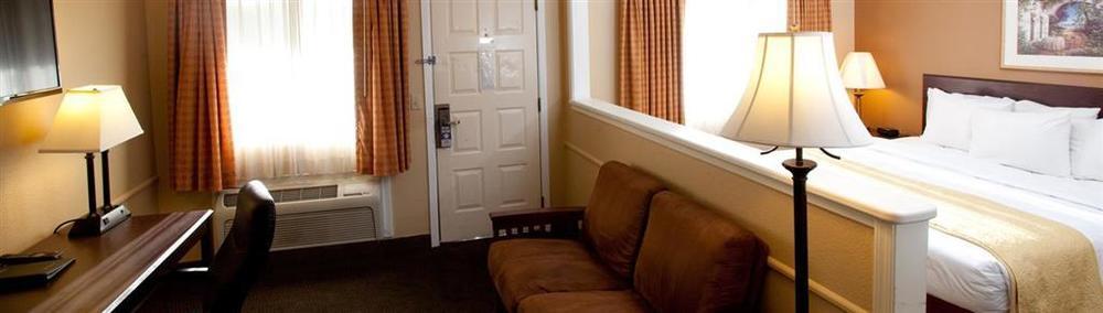 Red Lion Inn & Suites Cathedral City Palm Springs 객실 사진