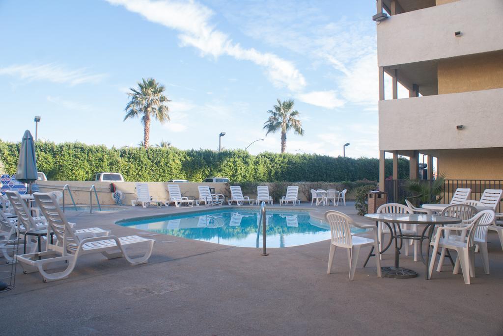 Red Lion Inn & Suites Cathedral City Palm Springs 외부 사진